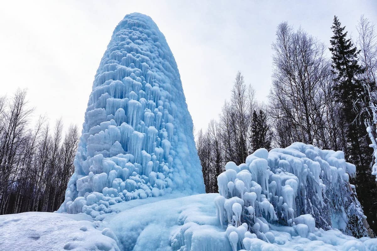 ледяной фонтан сибирка