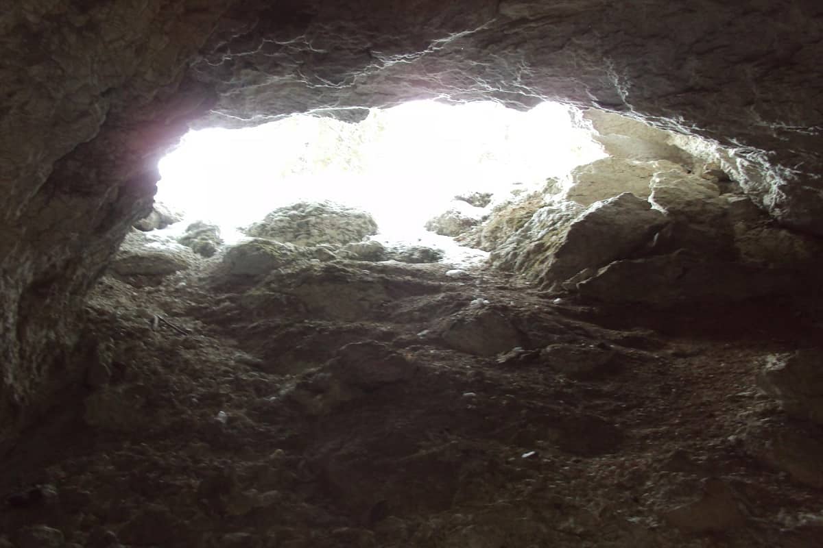 октябрьские пещеры в пермском крае